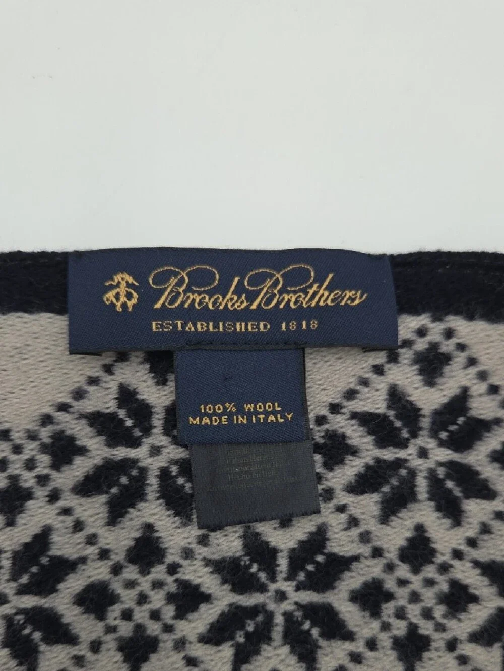 Brooks Brothers Black and Cream Wool Patterned Scarf